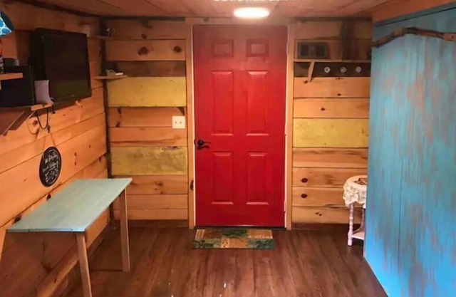 Intend To See A Sweet Lil Tiny Home In Tennessee