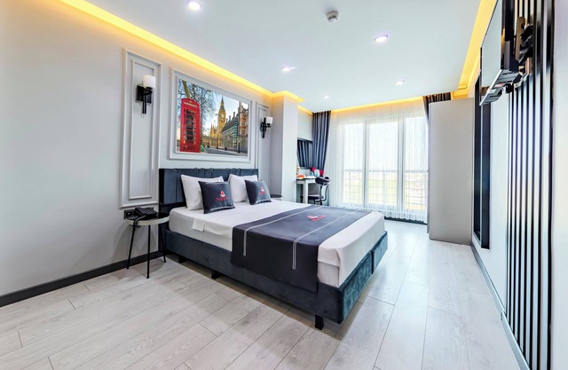 Intercity Airport Hotel