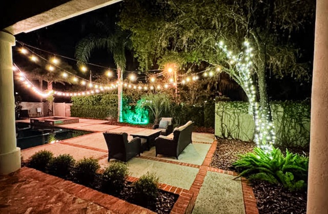 Inviting, dog-friendly apartment with pool, hot tub, firepit & central AC