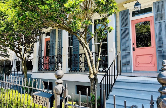 Irish Channel Charmer - Just Steps from Magazine Street & Lower Garden District