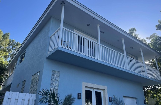 Islamorada Waterfront Paradise with 5 Bedrooms, Pool and Dock