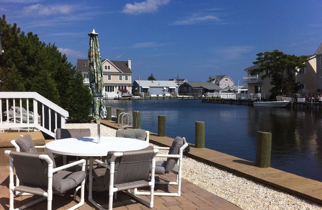 Island Lagoon Home! Seashore Home on Peaceful Island Lagoon!