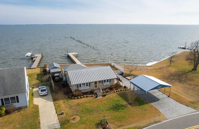 Island Time 2 Bedroom in Coinjock K9407