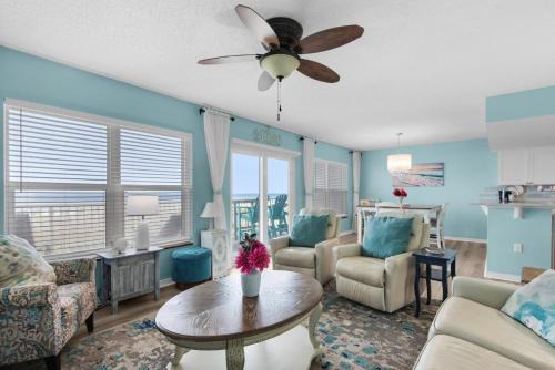 Islander Beach Resort 2002