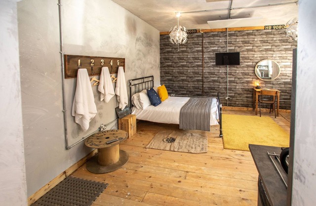 James' Place Pontmorlais Studio 8 - Twm