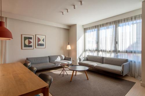 Jardinets De Gràcia by The 5ve Soul