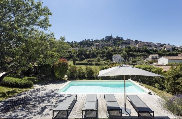 JDV Holidays - 4 bed villa with heated pool, A/C, garden and spectacular views