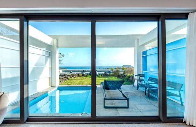 Jeju Bom Stay & Art Gallery