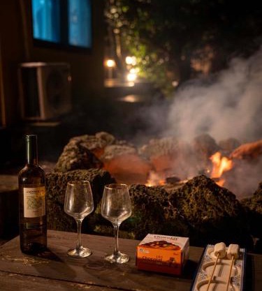 Jeju Love Stay Yellow