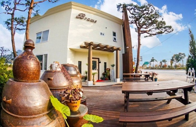 Jeongeup Brahms Pension