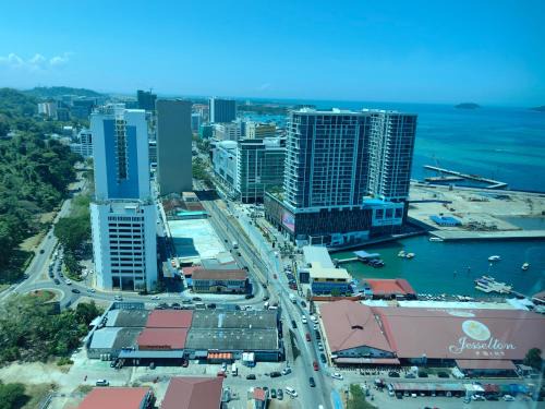 Jesselton Quay by Miraton Lodge 2