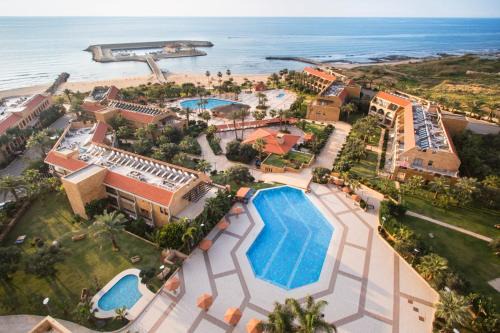 Jiyeh Marina Resort Hotel & Chalets