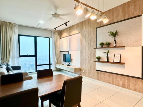 Johor Bahru, 2BR, 5-8 pax, Mid Valley Southkey