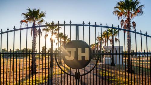 Jonkershoek Guest Farm