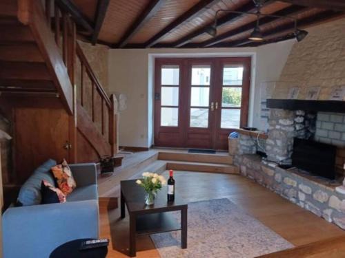 Jonzac Centre Ville - Private Home near Chateau