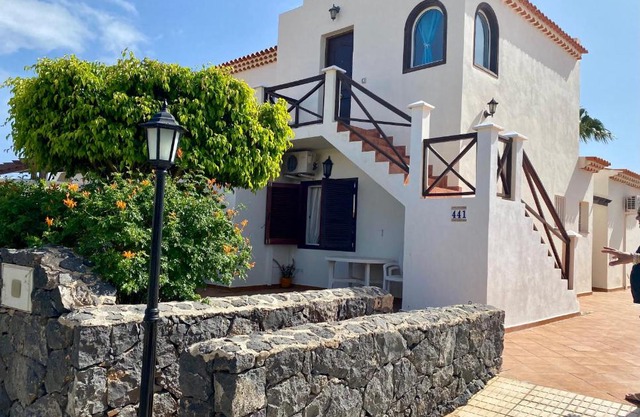 Juangy’s Apartments in Las Adelfas Golf del Sur