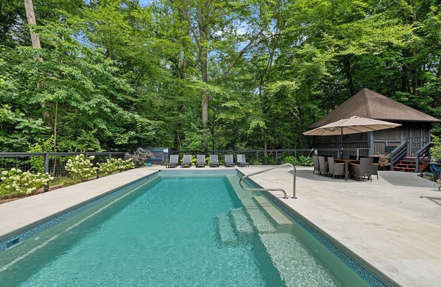 Juniper Presents, Gray Haven: A Stunning Woodland Retreat with Pool