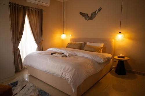 Just Move Premium 2BR Suite, Near ISB Int'l AIRPT