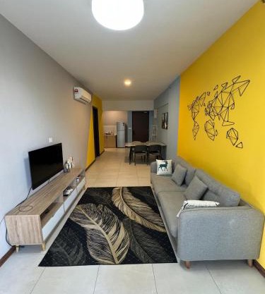 K Avenue family room 4-6pax