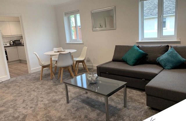 K Suites - Relaxing 2 Bedroom Apt