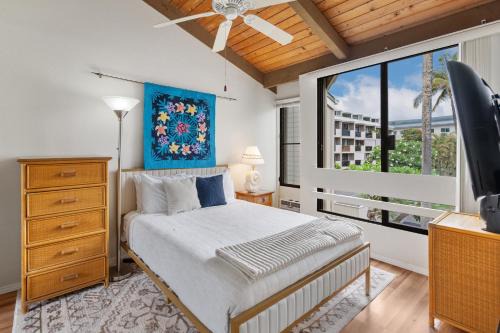Kailua Bay Resort 4-305 condo