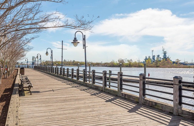 Kasa | Timeless 2BD | Wilmington