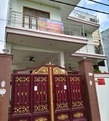 Kashi Gange Paying Guest House