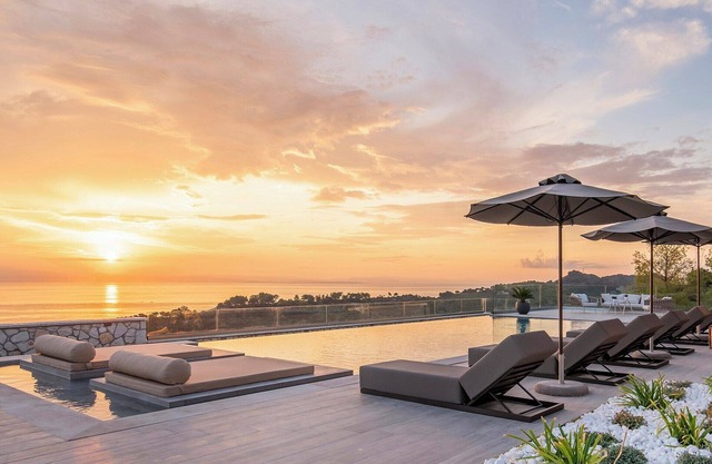 Katalania - Four Bedroom Villa, Sleeps 8