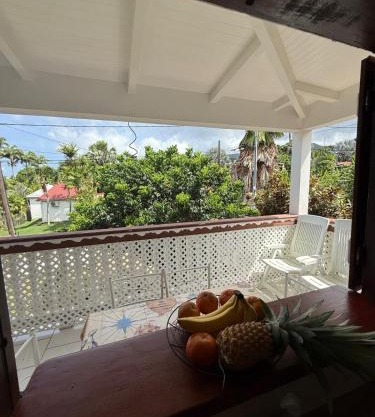 Kaz à Zozio - F2 au calme à Bouillante