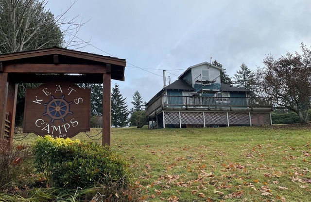 Keats Island Paradise - Harbour Master Cottage