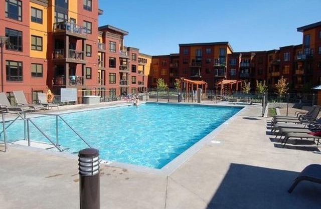 Kelowna - 2 Bed, 2 Bath + Den - Available 2021