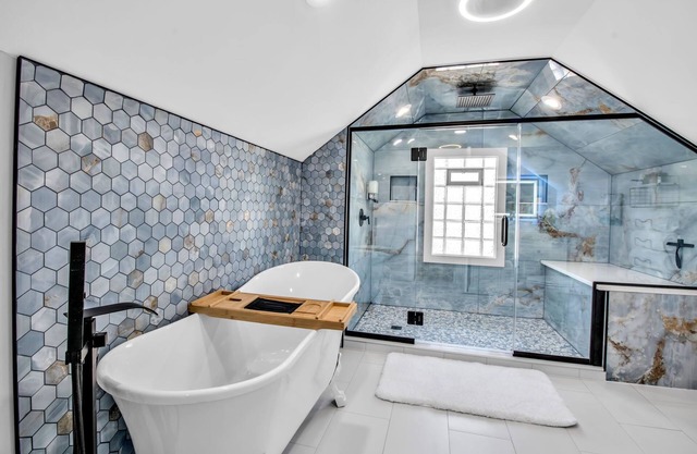 Kenmore Luxy Loft
