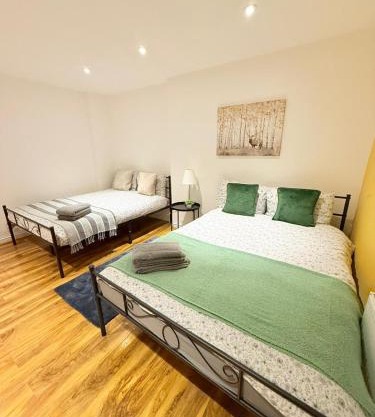 Kensington Guest Rooms 98