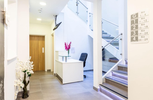 Kensington High Street Suites