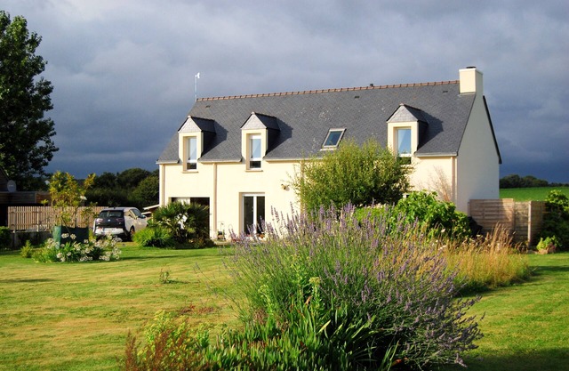 Ker Breizh - Charm of the countryside and the wildness of the Ocean.