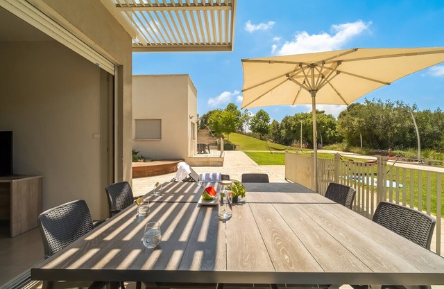 Keshet Eilon Serene Garden Villa