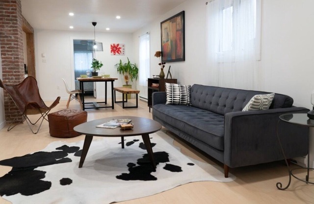 Kingbed Bright Modern 3-Bedroom House with Tub