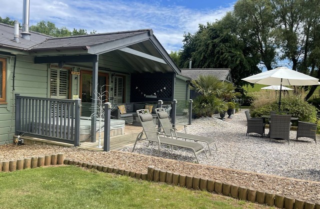 Kingfisher Lodge, South View Lodges, Exeter