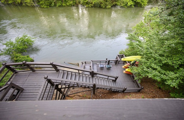 Kingfisher ~ Riverfront cabin with play set, hot tub, kayaks, and river access