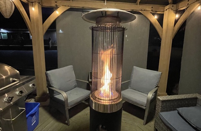 Kitchenette room in beautiful Radium Hot Springs