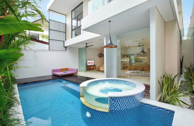 KL3001 - Romantic 3 Bedroom Villa Legian