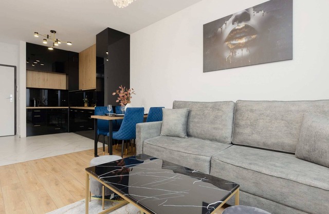 Kotsisa 8C | Comfortable Apartment | Parking