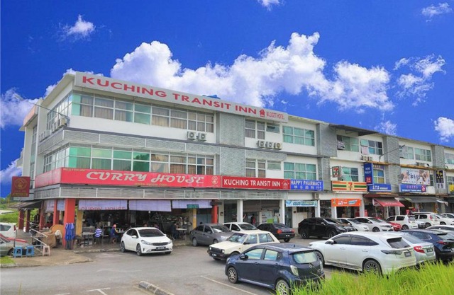 Kuching Transit Inn