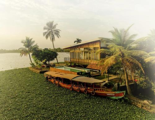 Kyna Backwater Resort