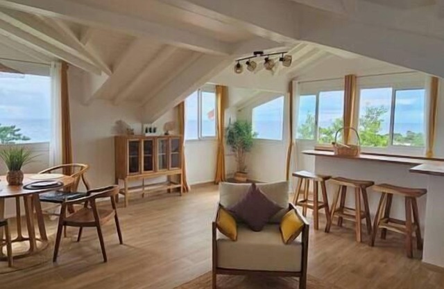 L'écrin jaune: Apartment with 180° sea view!