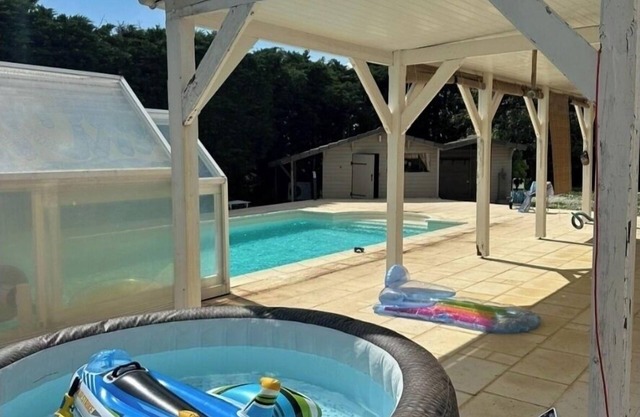 L'Hydromel, estate with swimming pool 1h30 from Paris