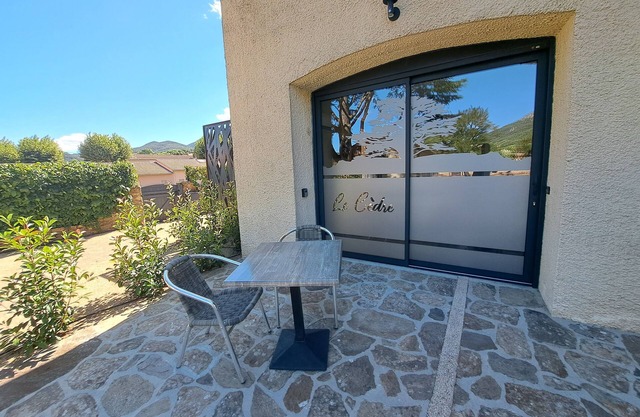 L'Interlude - Studio ( PMR adapted)