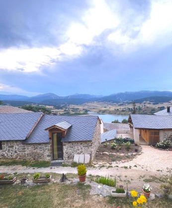 La bergerie cosy avec vue sur lac et montagnes