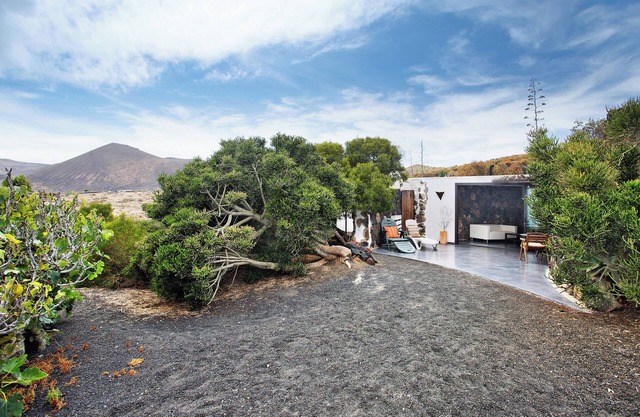 'La Bodeguita House' with Sea View, Private Terrace and Wi-Fi