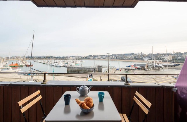 La Cabine by Cocoonr